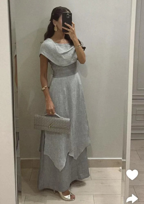 THE BLUE DRESS
